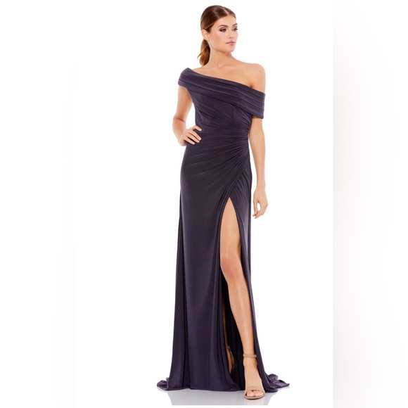 Mac Duggal CHARCOAL FOLDOVER OFF-THE-SHOULDER SLIT GOWN SIZE 12 NWT - Picture 1 of 3